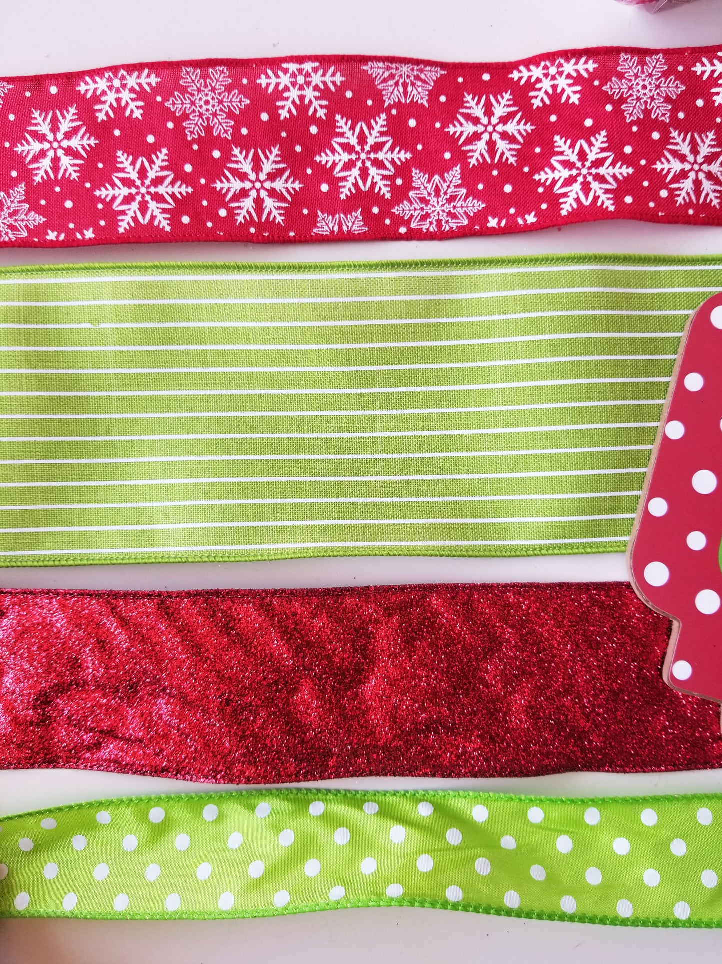 Merry Christmas Wreath Kit | Red Lime - Designer DIY