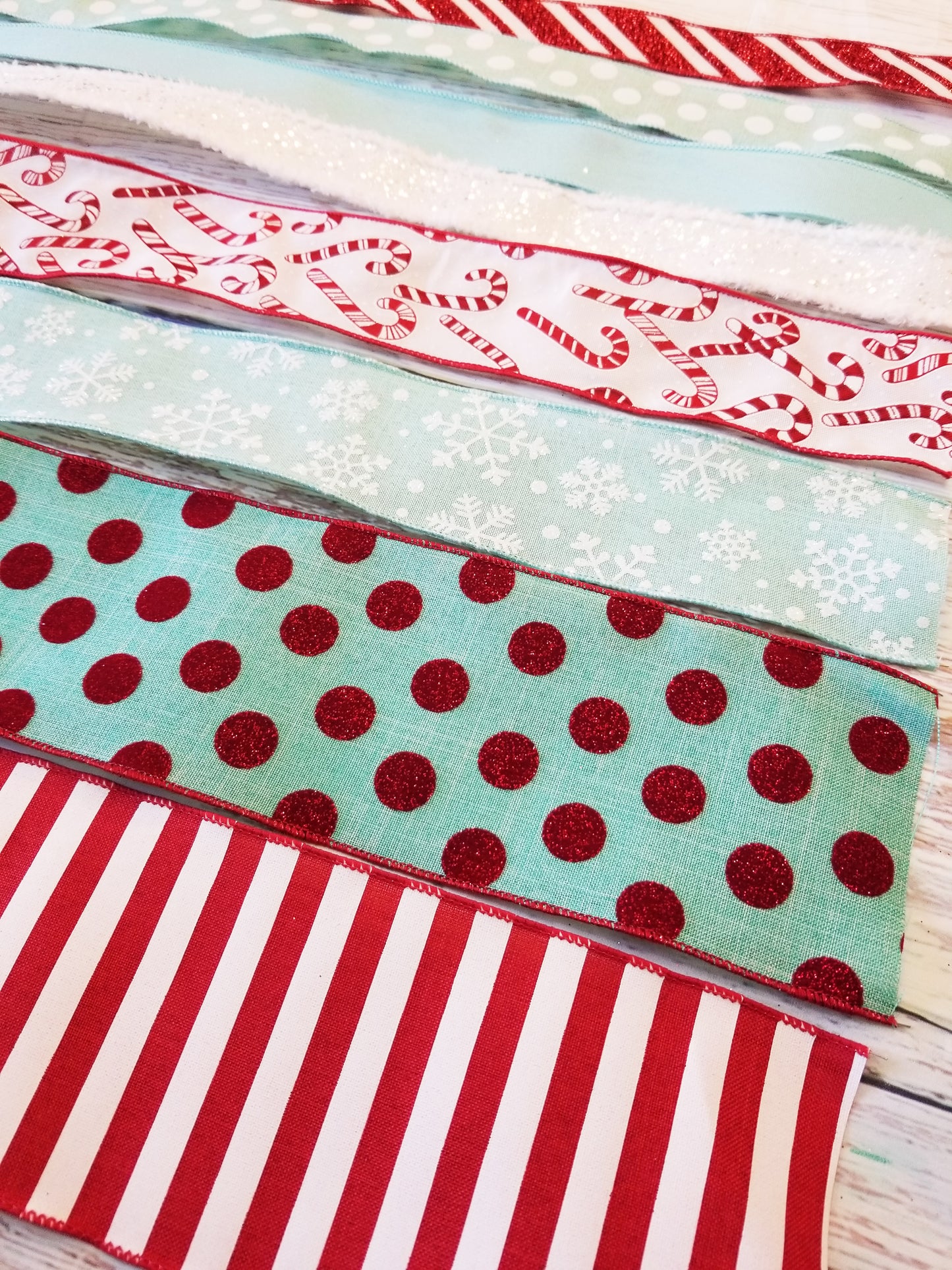Candy Cane Christmas Bow Making Kit | Advanced - Designer DIY