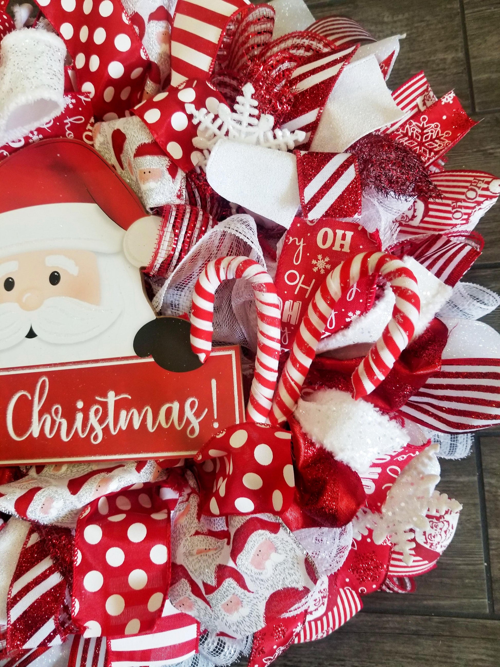 Christmas Wreath | Santa Claus Wreath - Designer DIY