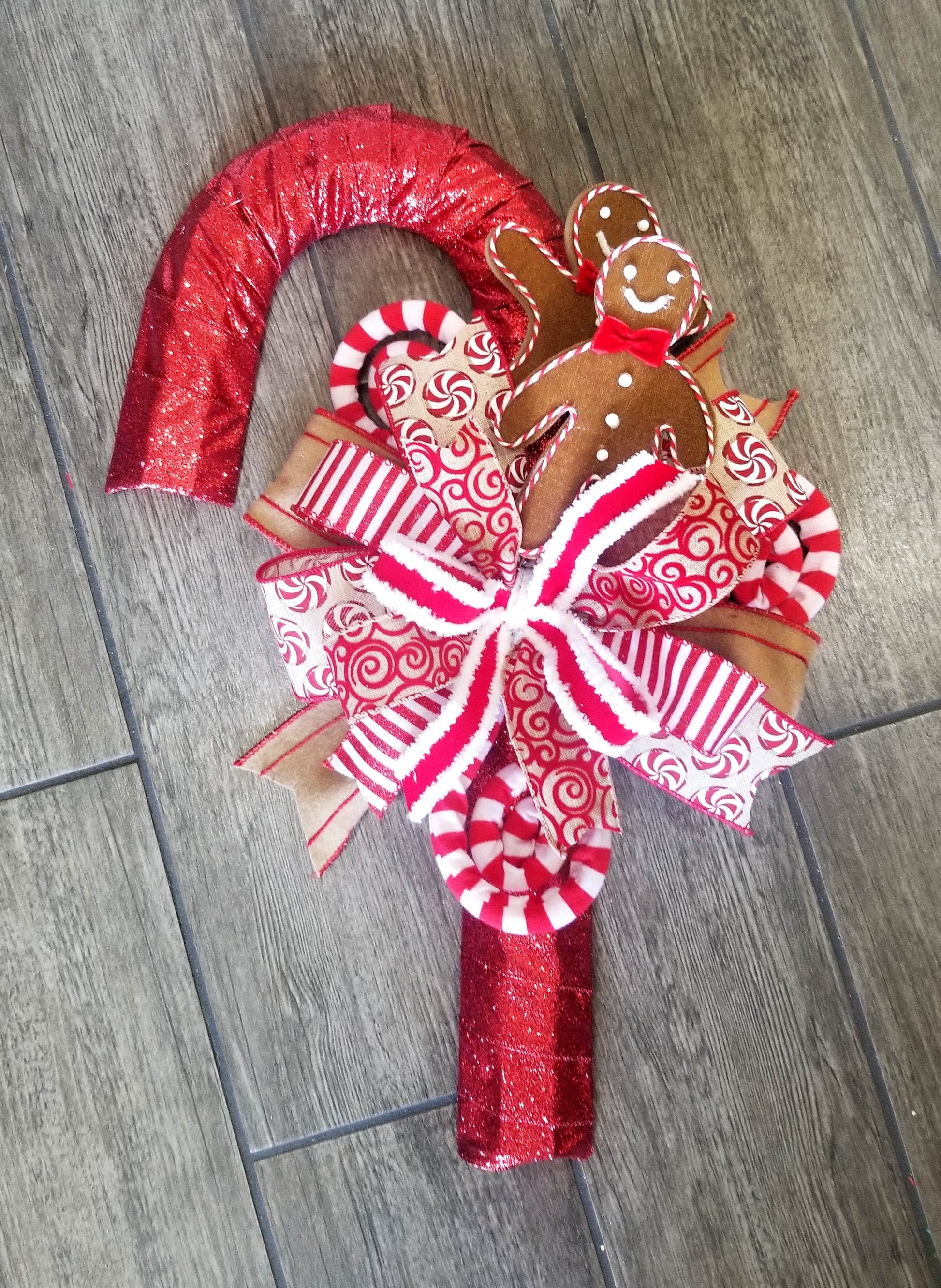 Candy Cane Door Hanger | Gingerbread - Designer DIY