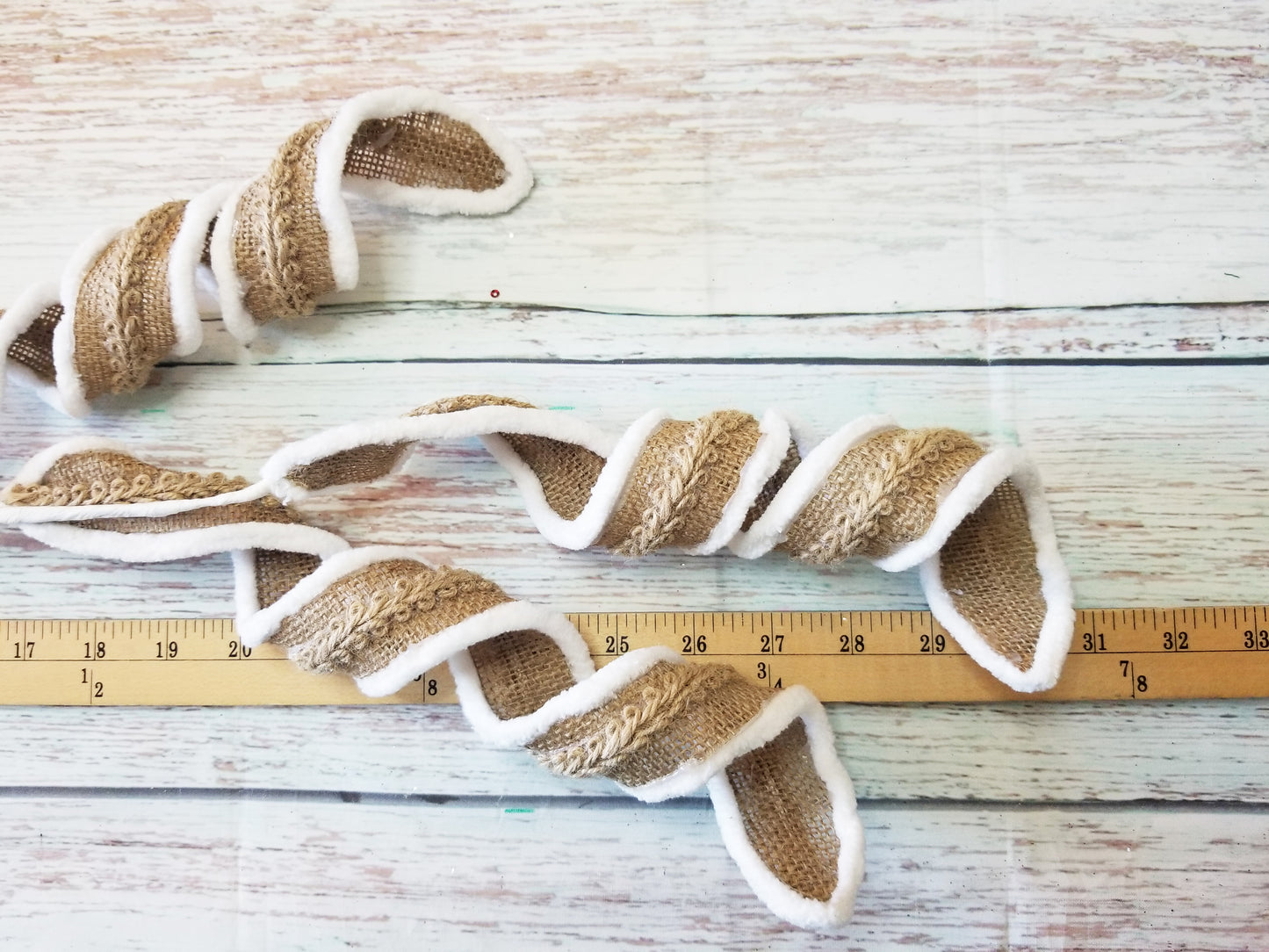 Burlap Curl Pick - Designer DIY