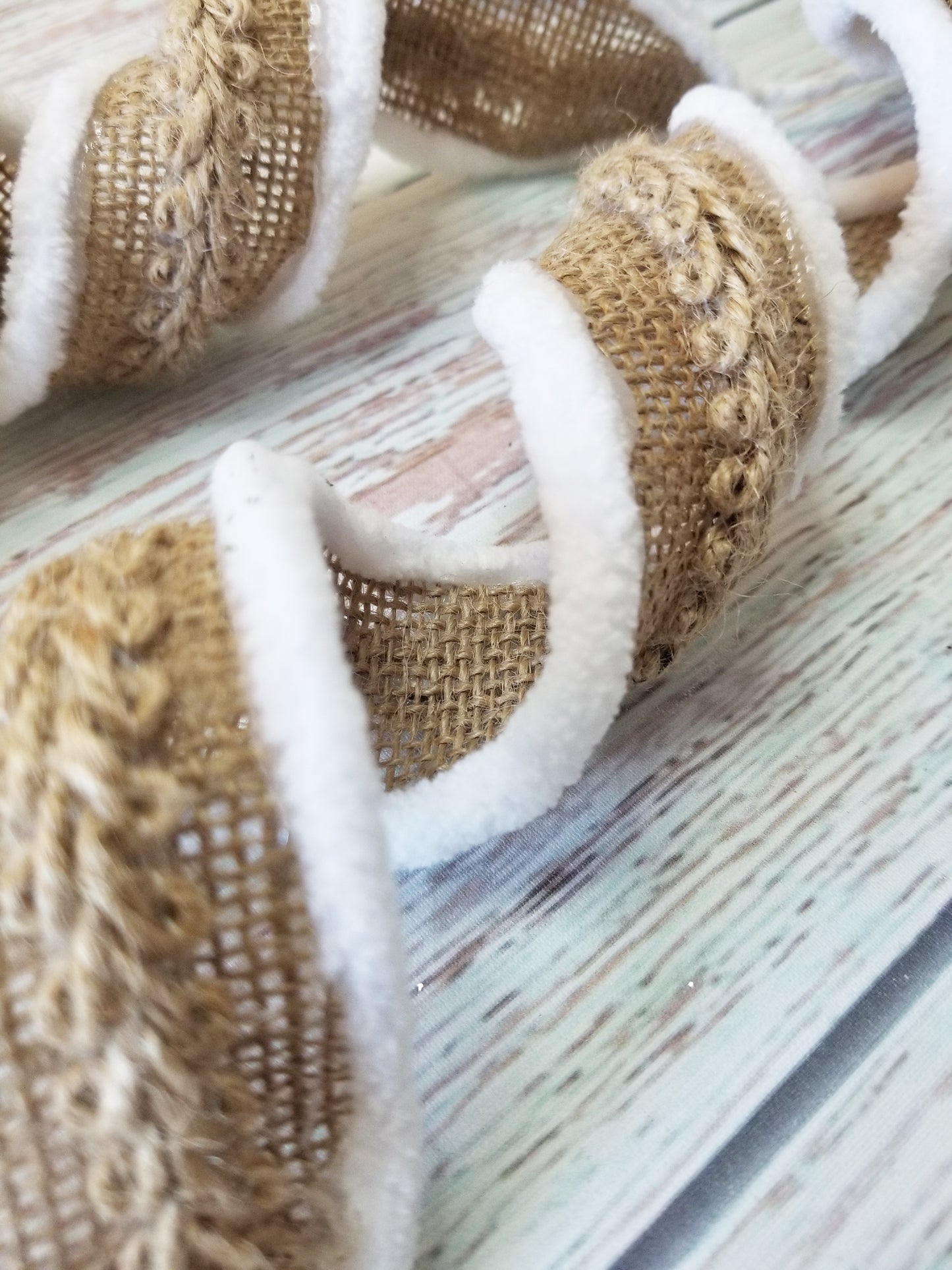 Burlap Curl Pick - Designer DIY