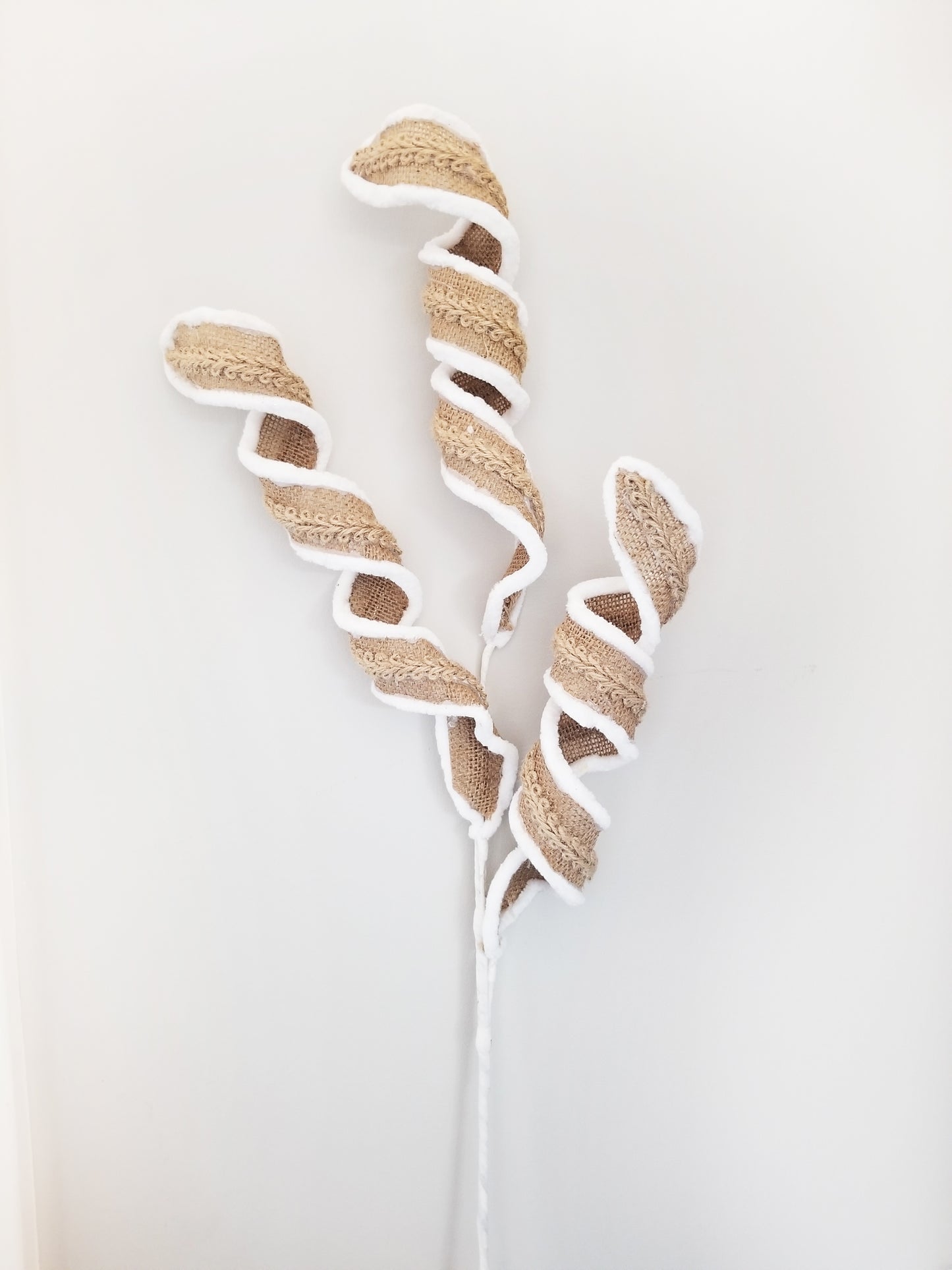 Burlap Curl Pick - Designer DIY