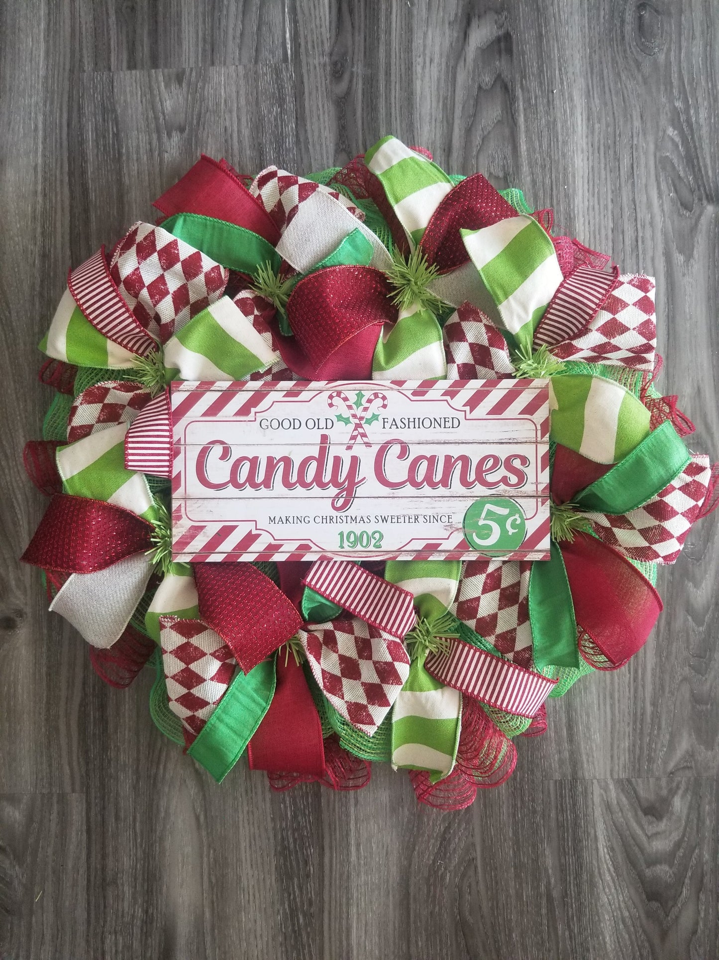 Christmas Wreath Making Kit | Candy Cane - Designer DIY