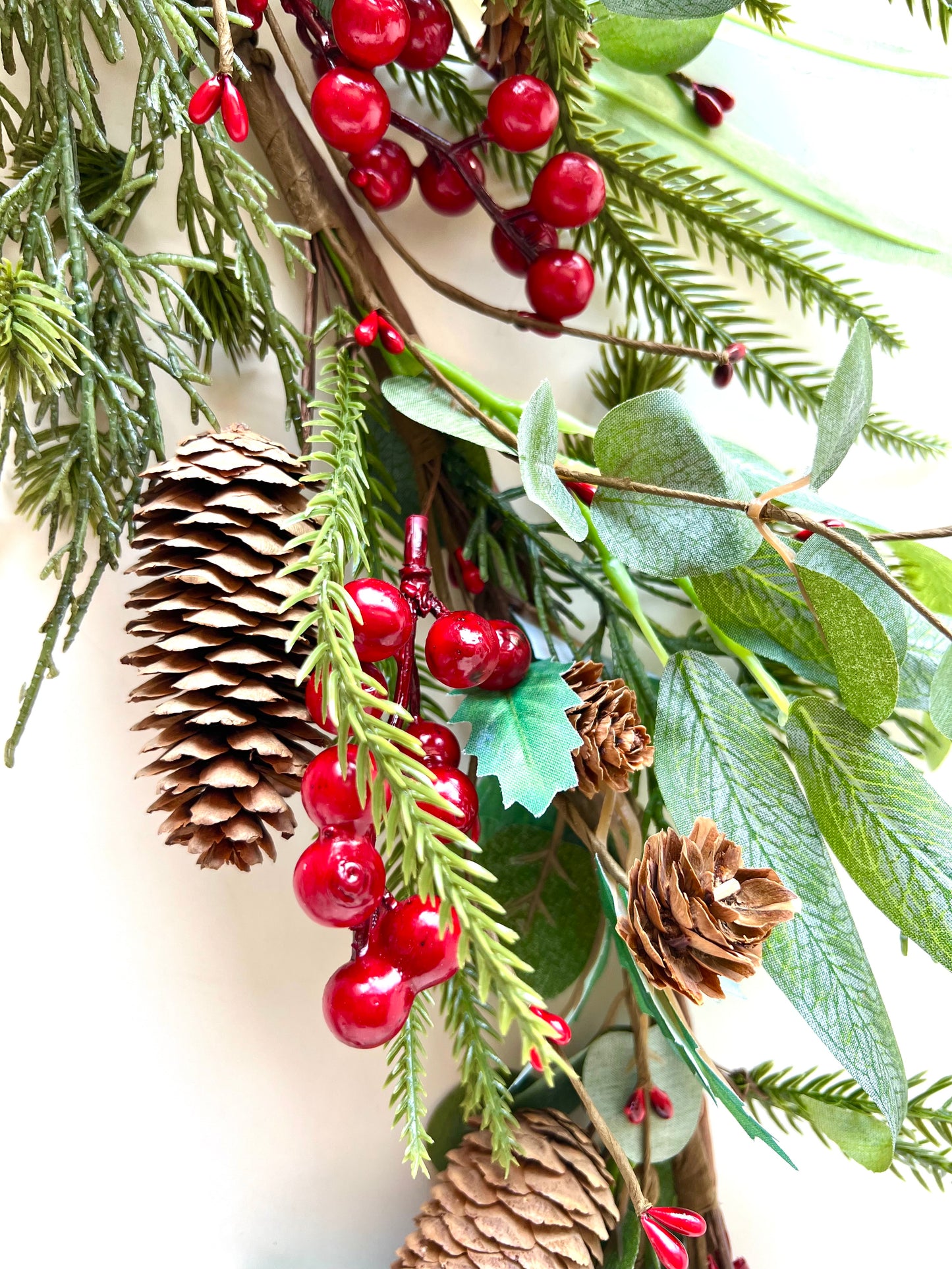 Christmas Garland | Red Berries & Pinecones - Designer DIY