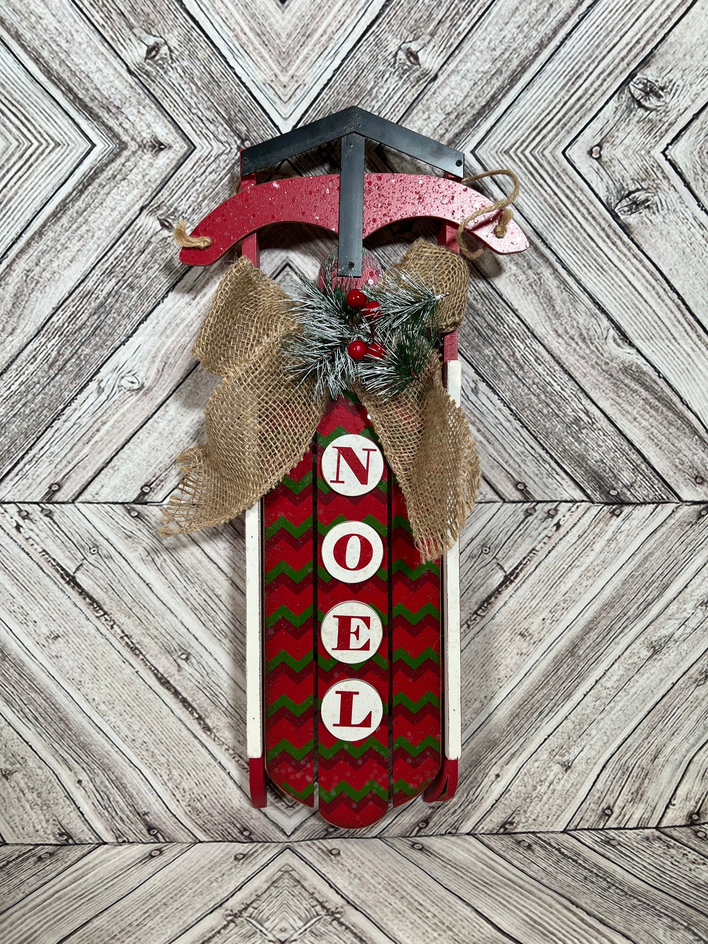 Christmas Sled Decor | Noel