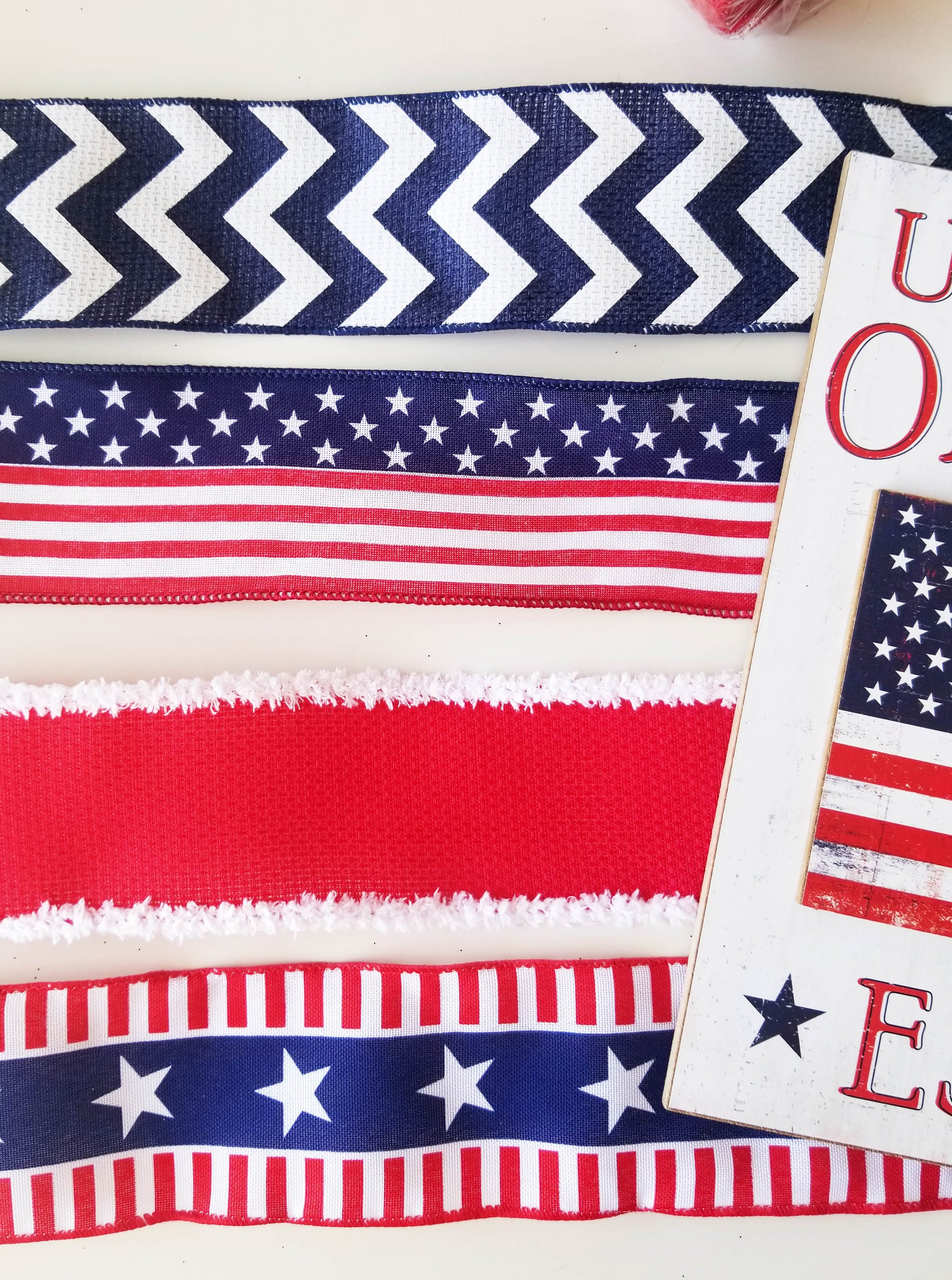 America Patriotic Wreath Kit - Designer DIY