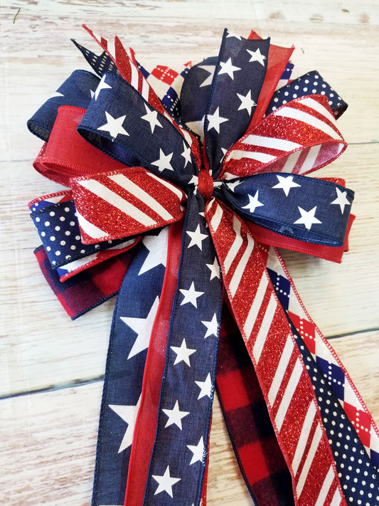 🇺🇸 FUN & EASY DIY Patriotic Ribbon Cross Decor