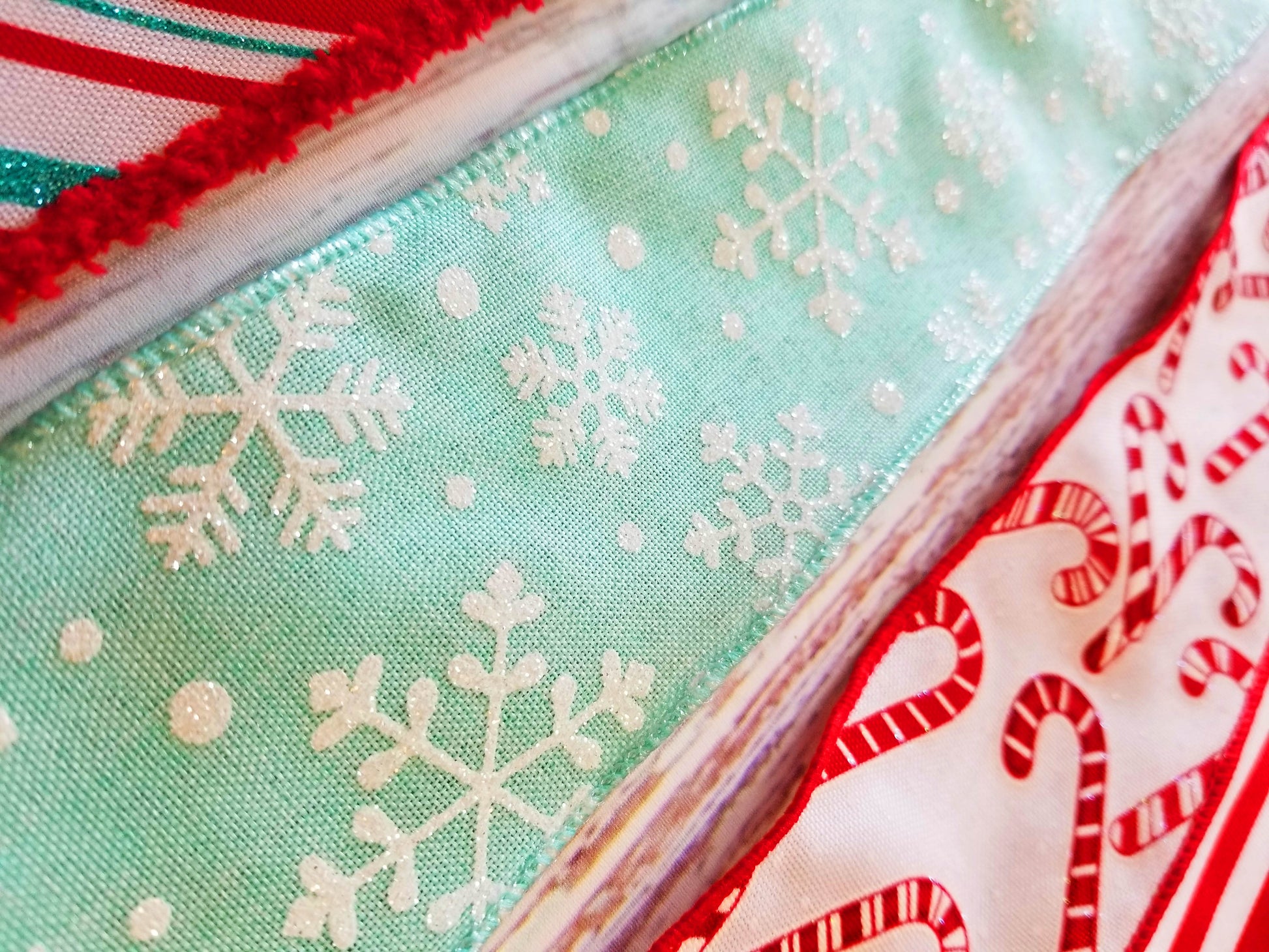 Christmas Bow Kit | Red & Mint - Designer DIY