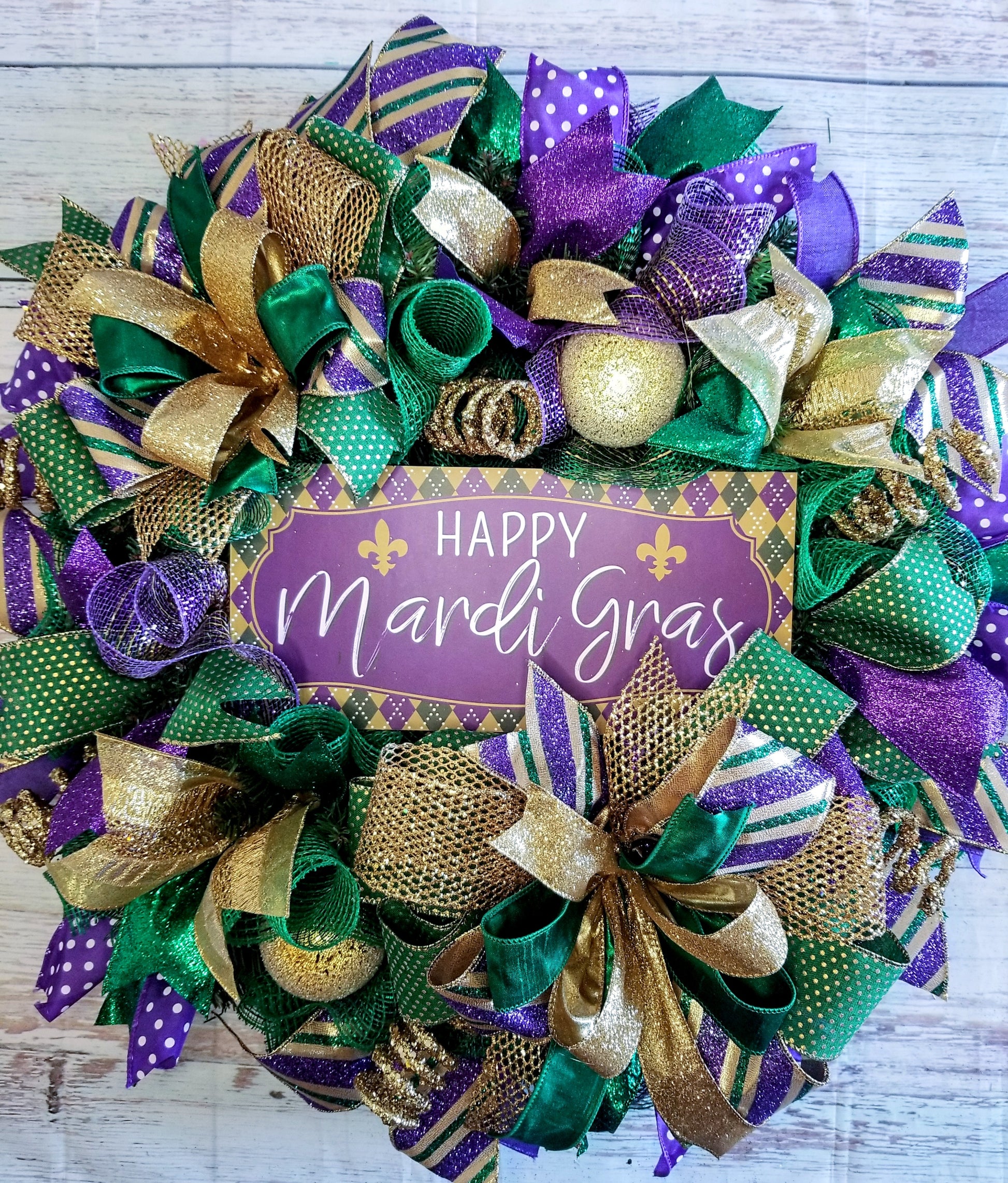 Mardi Gras Wreath | Designer DIY - Designer DIY