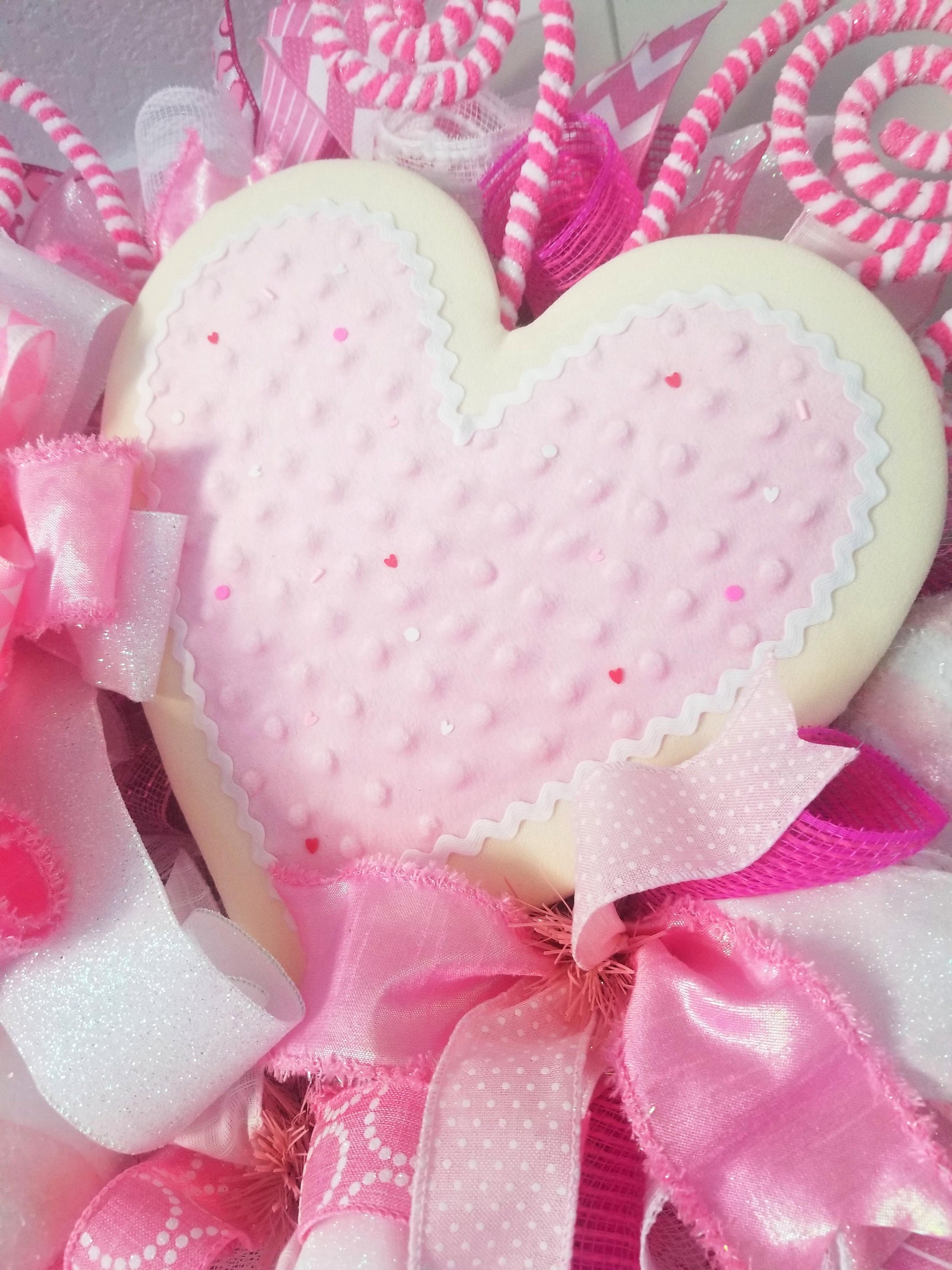 Valentine's Day Wreath | Sugar Cookie - Designer DIY