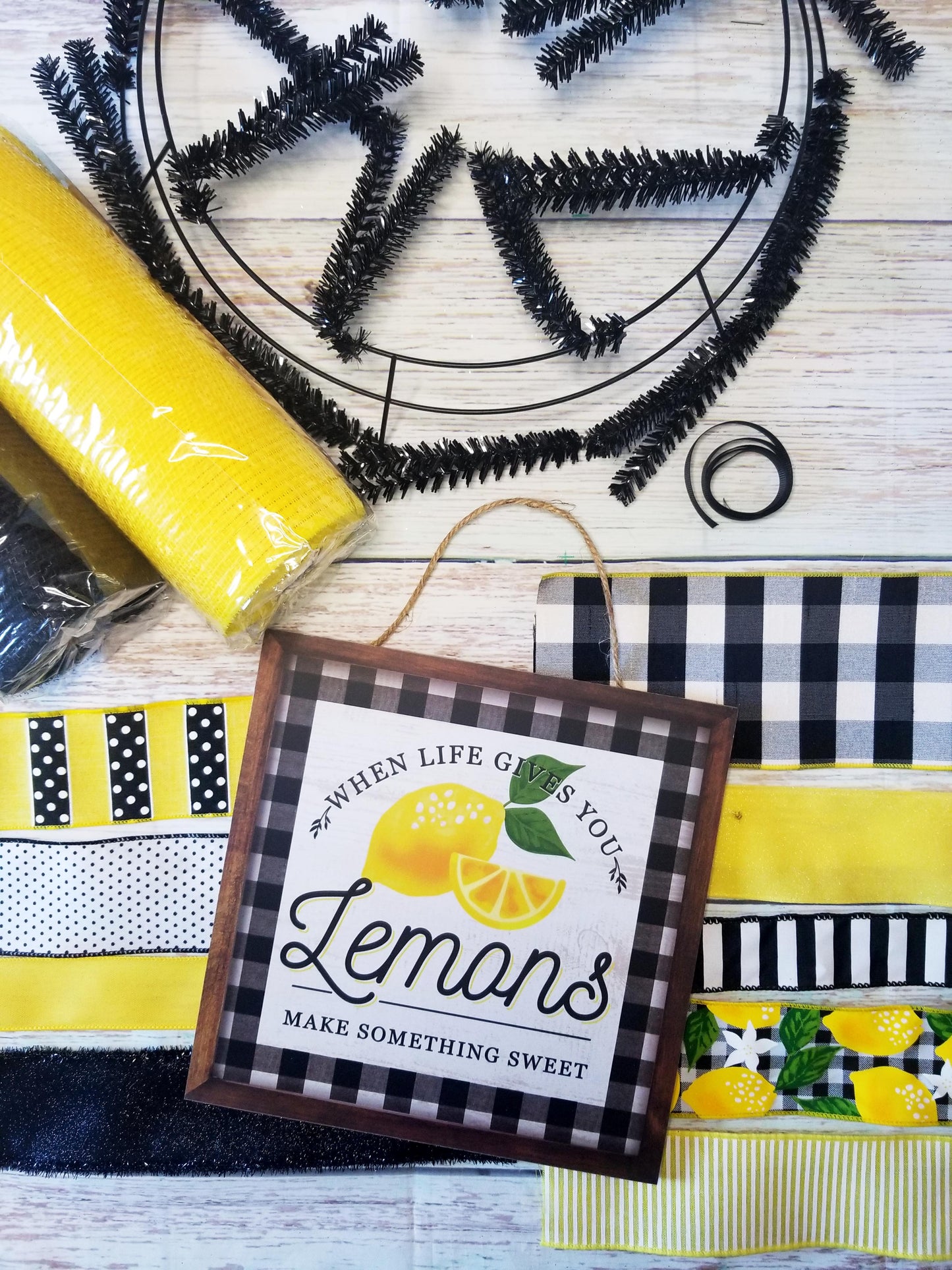 Lemon Wreath Kit | Designer DIY - Designer DIY
