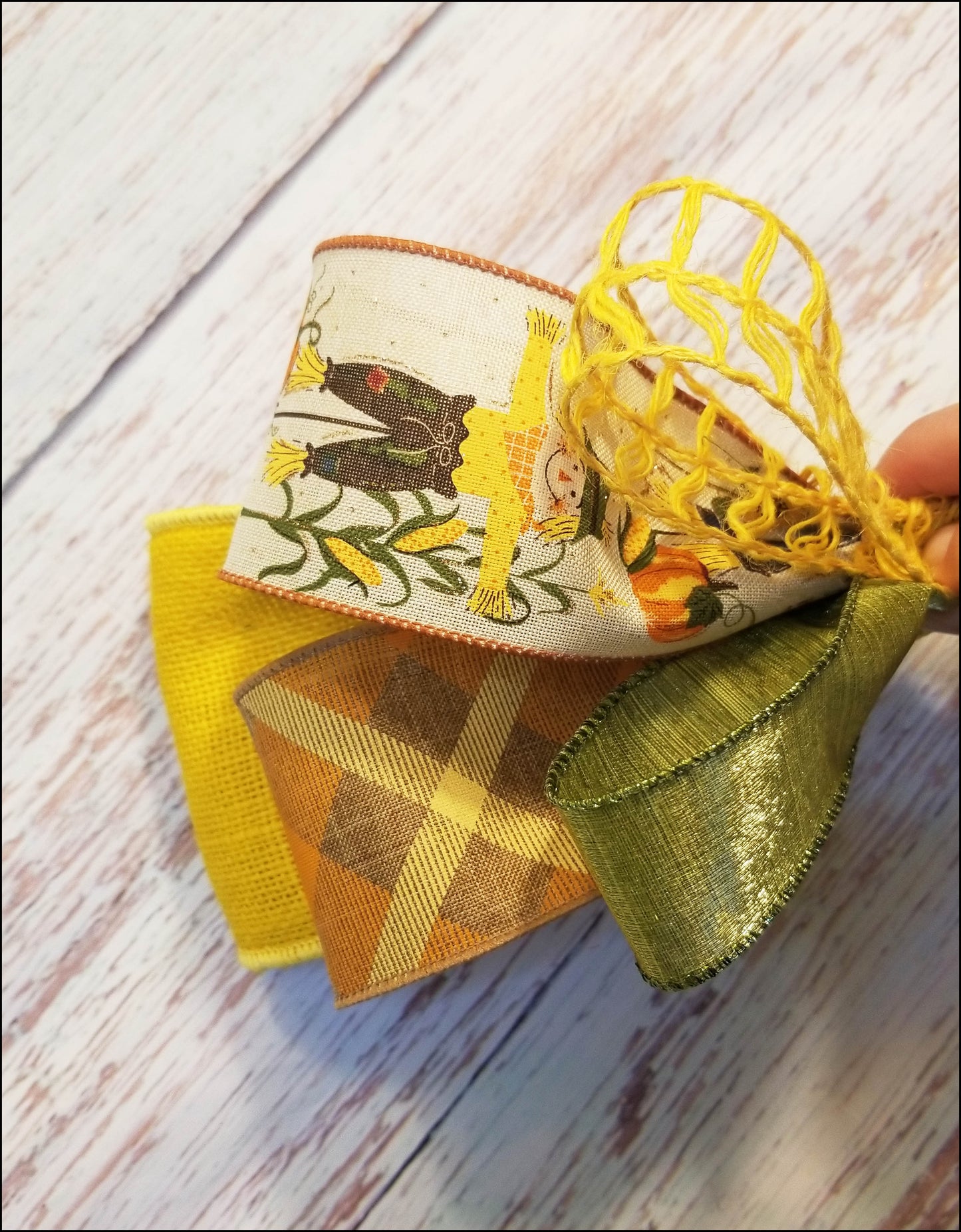 Fall DIY Bow Kit | Scarecrow