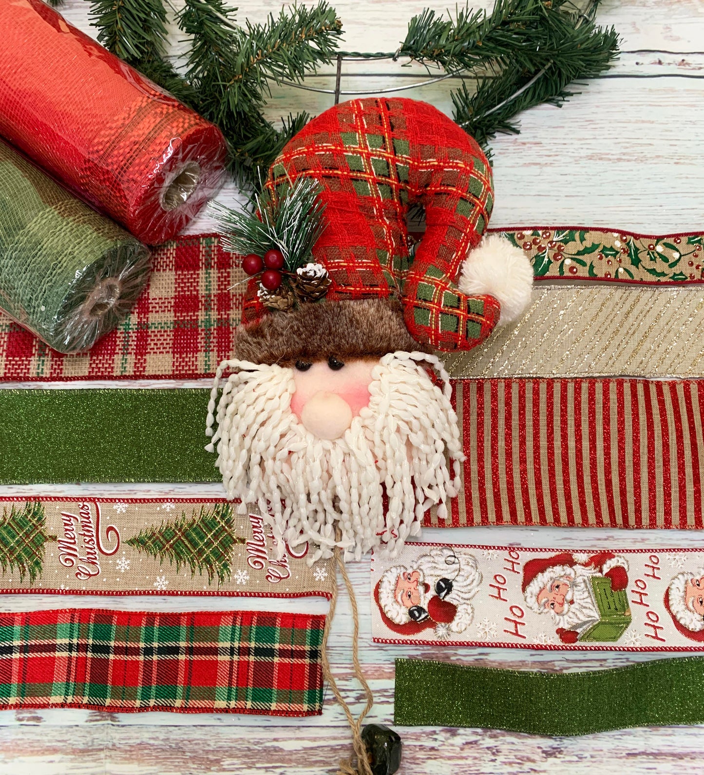 Christmas Wreath Kit | Santa Claus Red & Moss