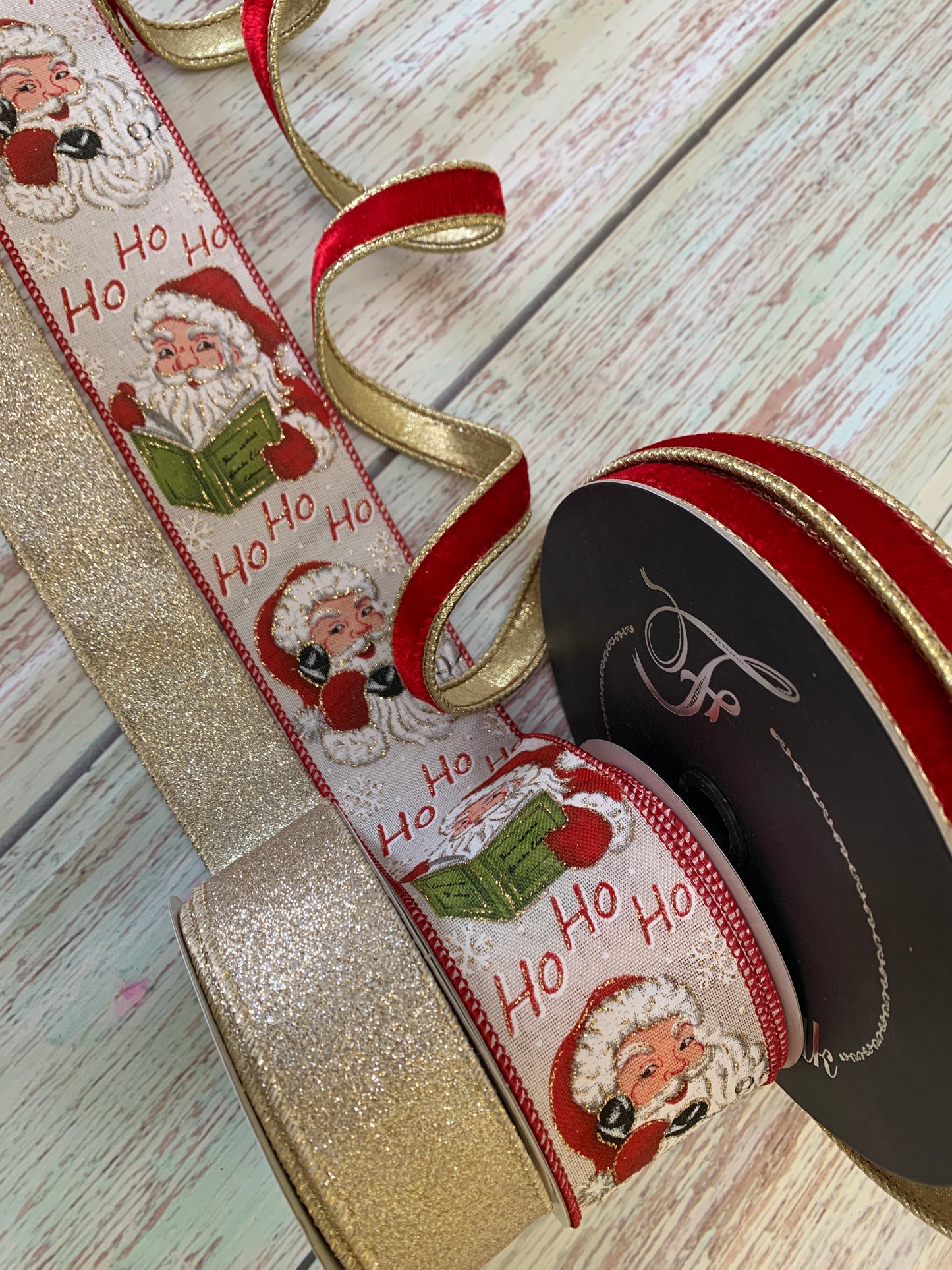 Ribbon Collection | Red & Gold Santa Claus