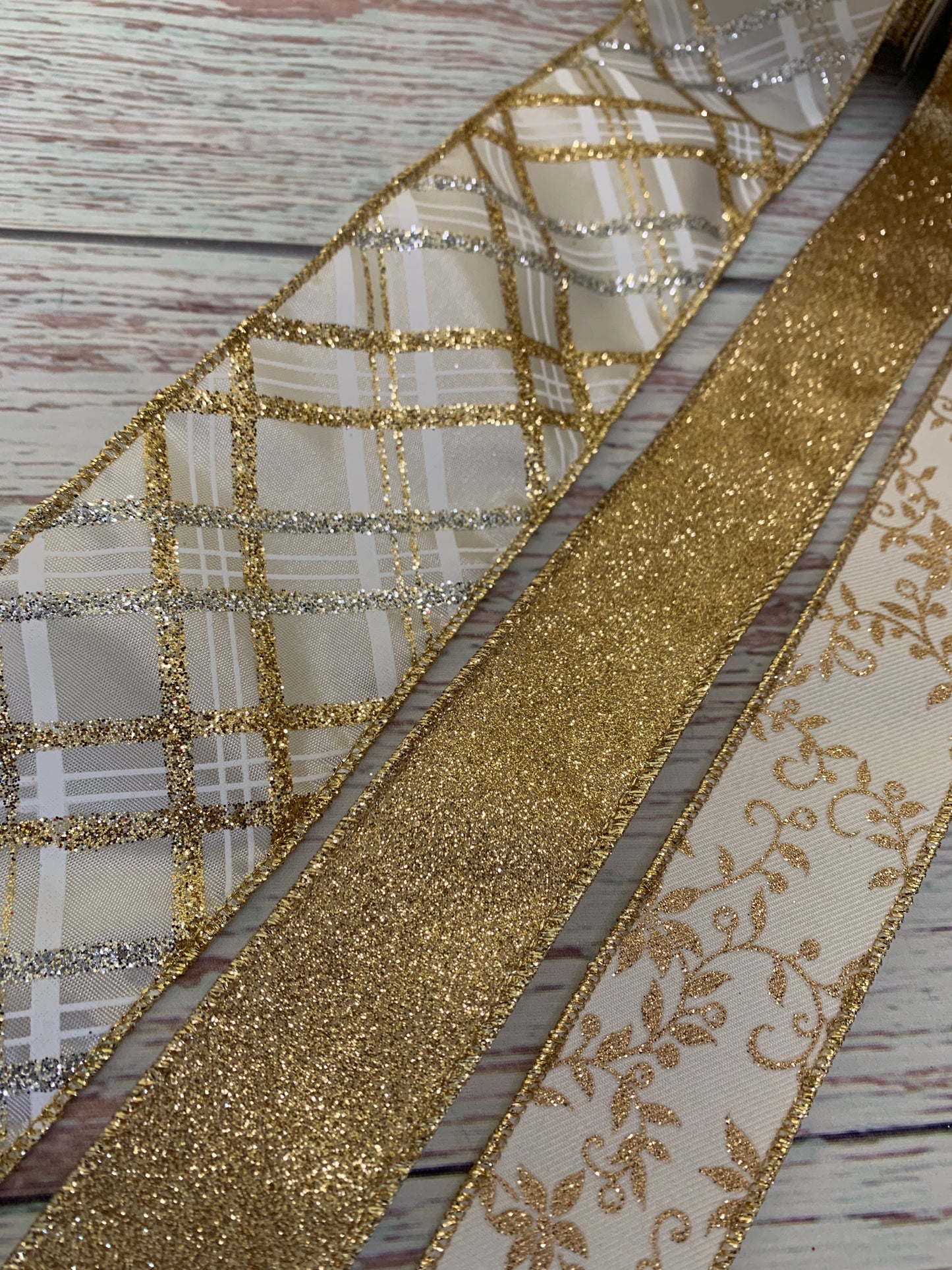 Ribbon Collection | Gold and Ivory