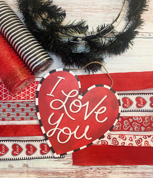 Valentine Wreath Kit | I Love You