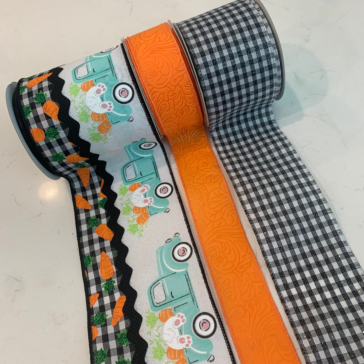 Ribbon Collection | Gingham Bunny Truck