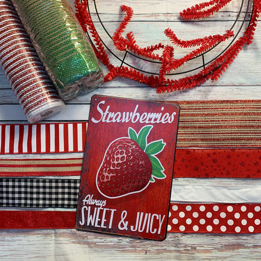 Strawberry Wreath Kit