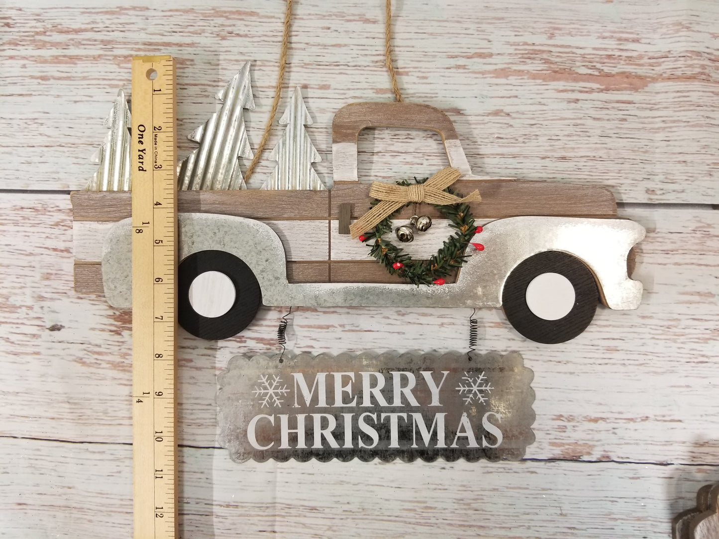 Merry Christmas Vintage Truck Sign - Designer DIY