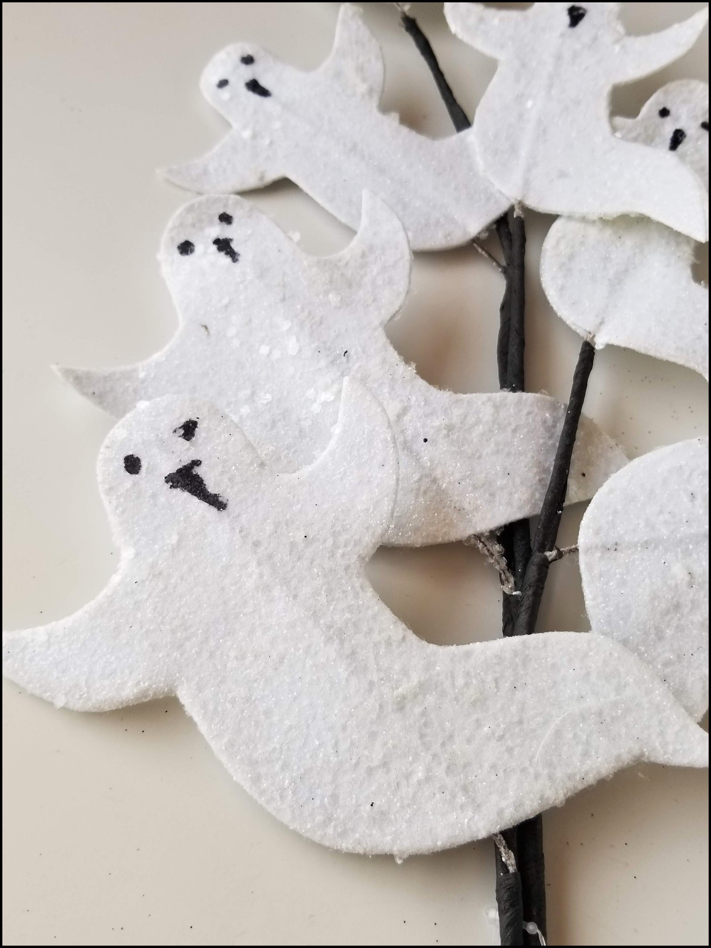 Black & Gray Ghost Halloween DIY Wreath Kit - Designer DIY