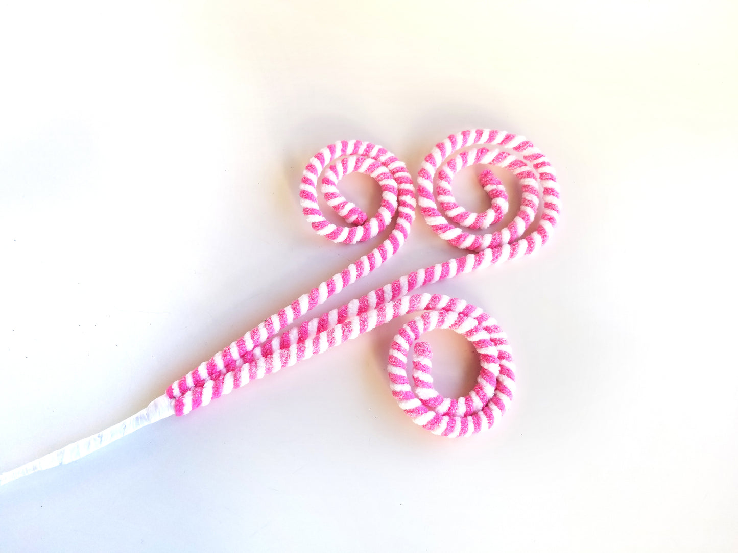 Pink & White Glitter Curl Pick - Designer DIY