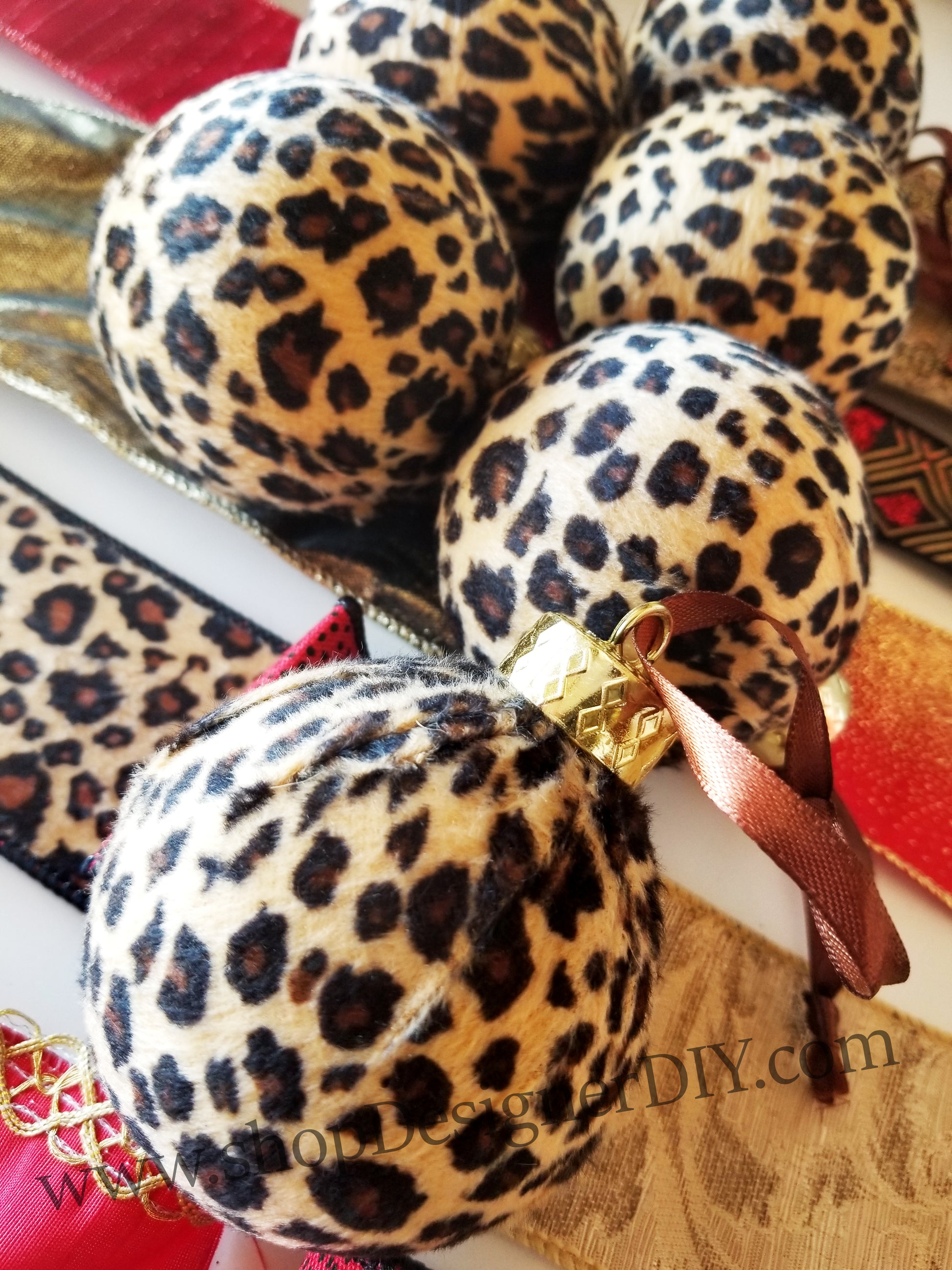 Leopard Valentine DIY Wreath Kit - Designer DIY