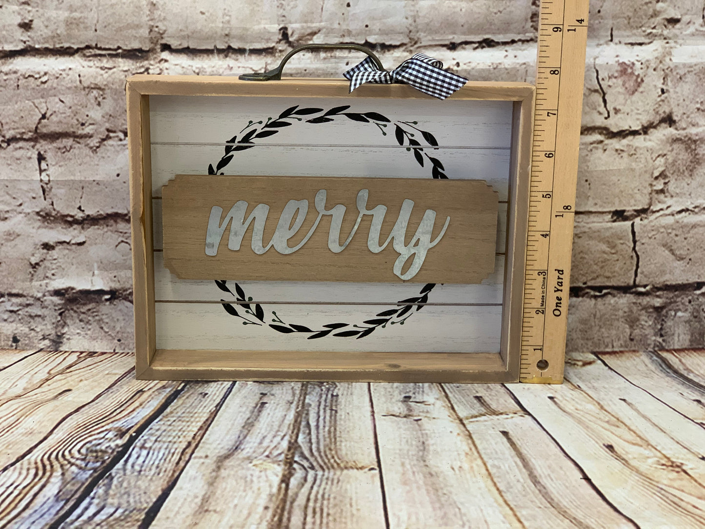 Merry Shadowbox Sign - Designer DIY