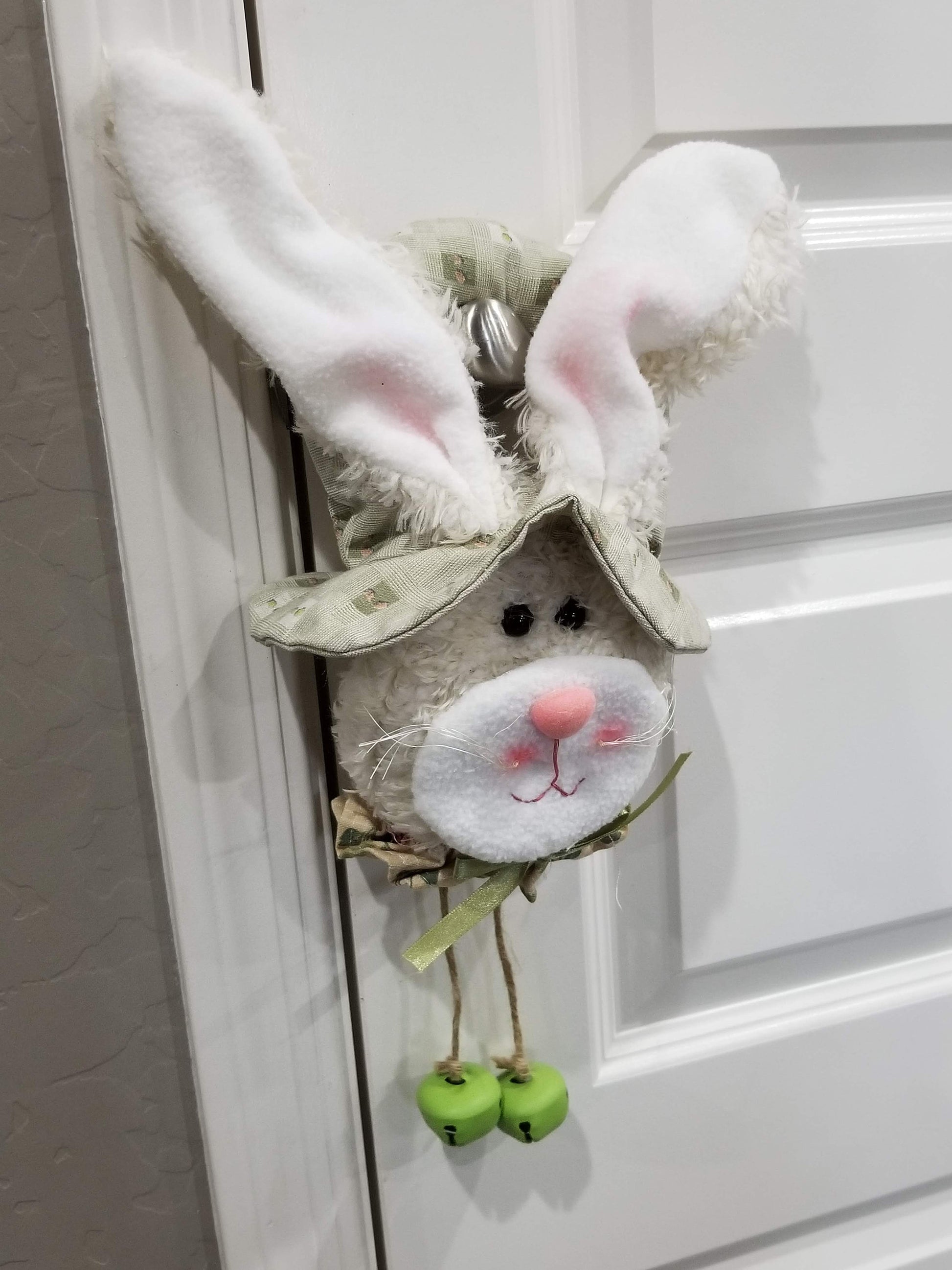 Garden Bunny Doorknob Hanger - Designer DIY
